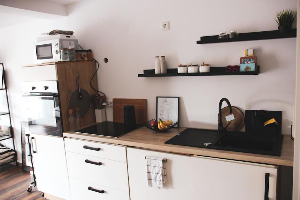 Schoene Wohnung Top Lage Koeln Work & Relax & Travel Frechen Exteriör bild