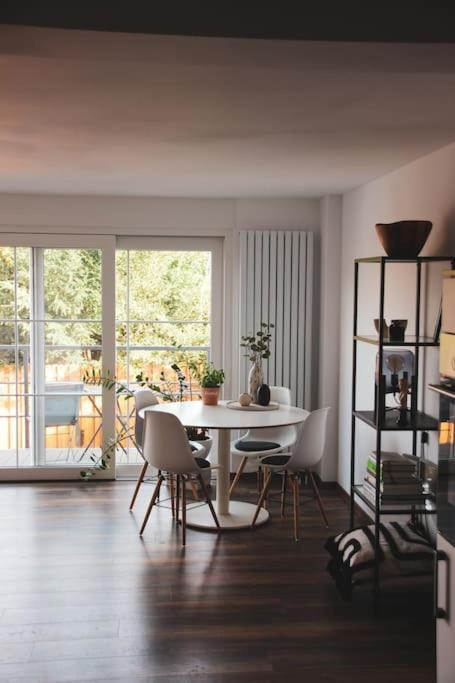 Schoene Wohnung Top Lage Koeln Work & Relax & Travel Frechen Exteriör bild