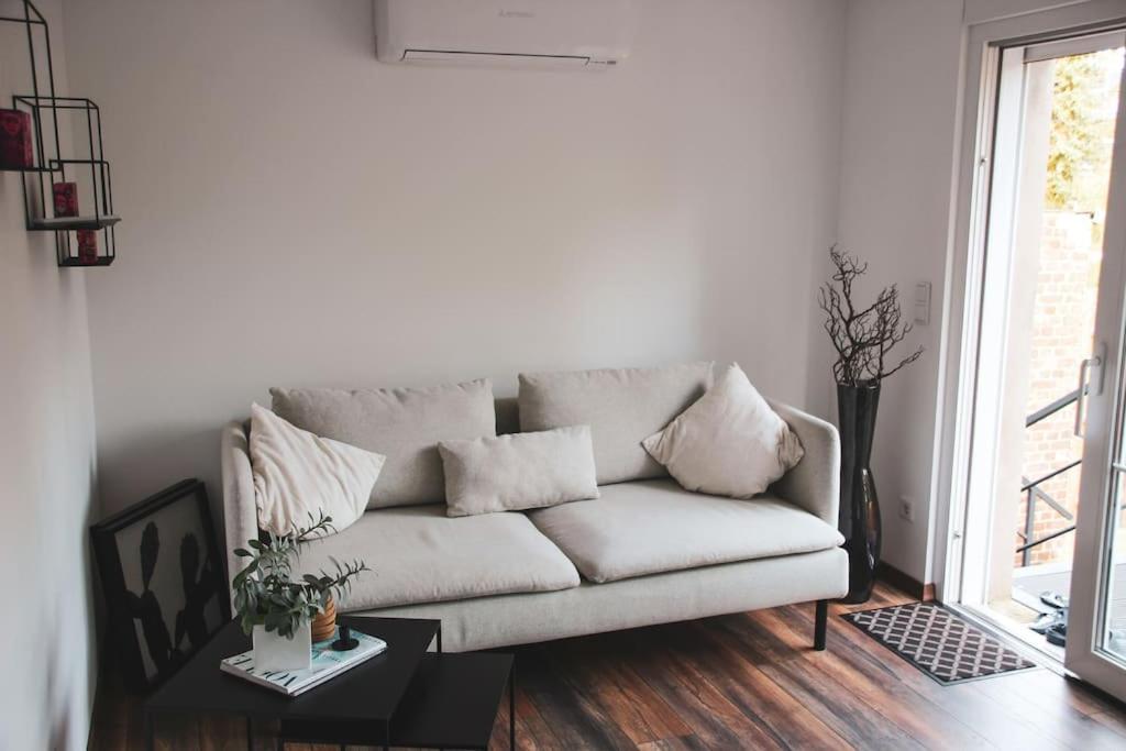 Schoene Wohnung Top Lage Koeln Work & Relax & Travel Frechen Exteriör bild